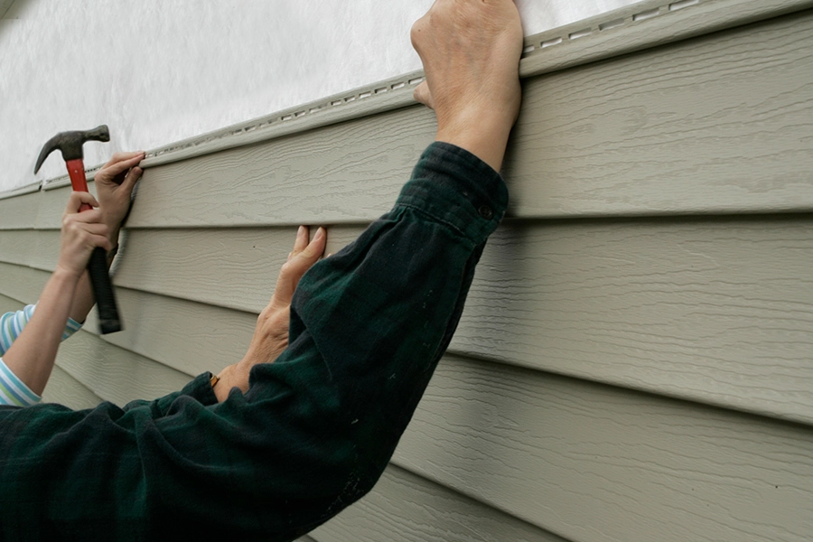 The installation of Vinyl Siding on a home in Springfield, IL