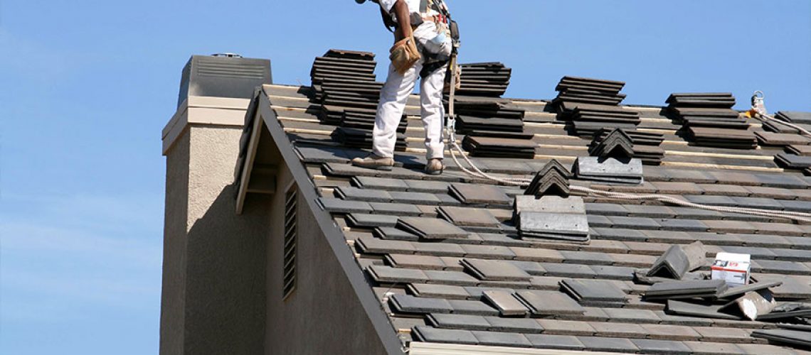 Springfield, IL roofers offering roofing repair services after a storm.